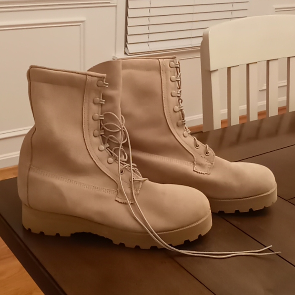 Military tan boots